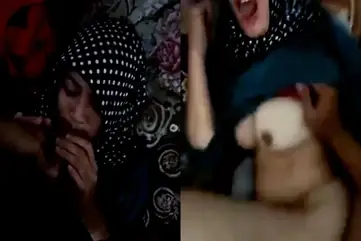 Bokep Indo Viral Ibu Guru Hijab Dientot Murid Lumer WOT