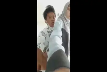 Cewek Mulus Cantik Rela Sama Dia